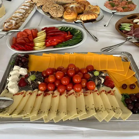 Waterfront Oda ve Kahvaltı