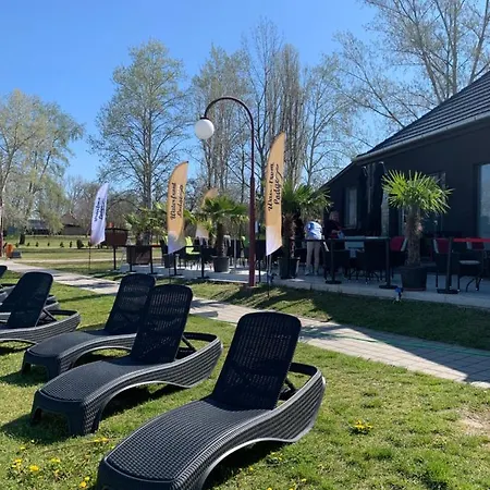 Waterfront Dunapataj