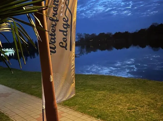 Bed & Breakfast Waterfront Dunapataj