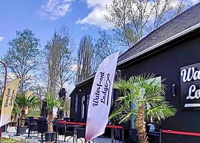 Waterfront Dunapataj